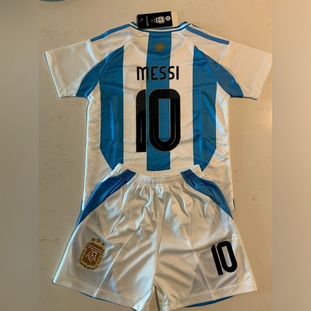 Messi Kids Extra Large Age 12-14 Youth Soccer Jersey Set